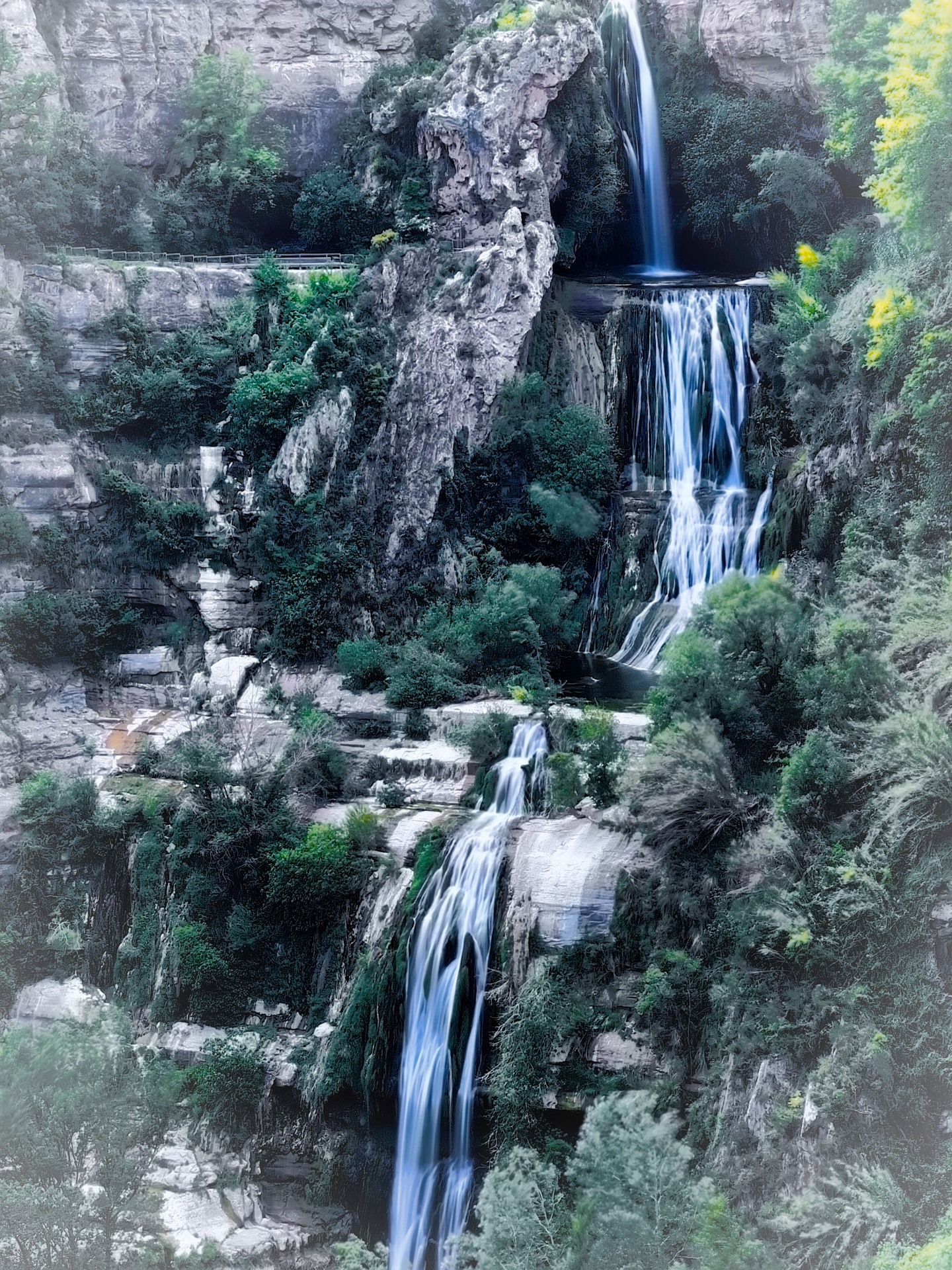 San Miquel del Fai. Realizada con un iPhone 15 Pro #santmiqueldelfai @santmiqueldelfai